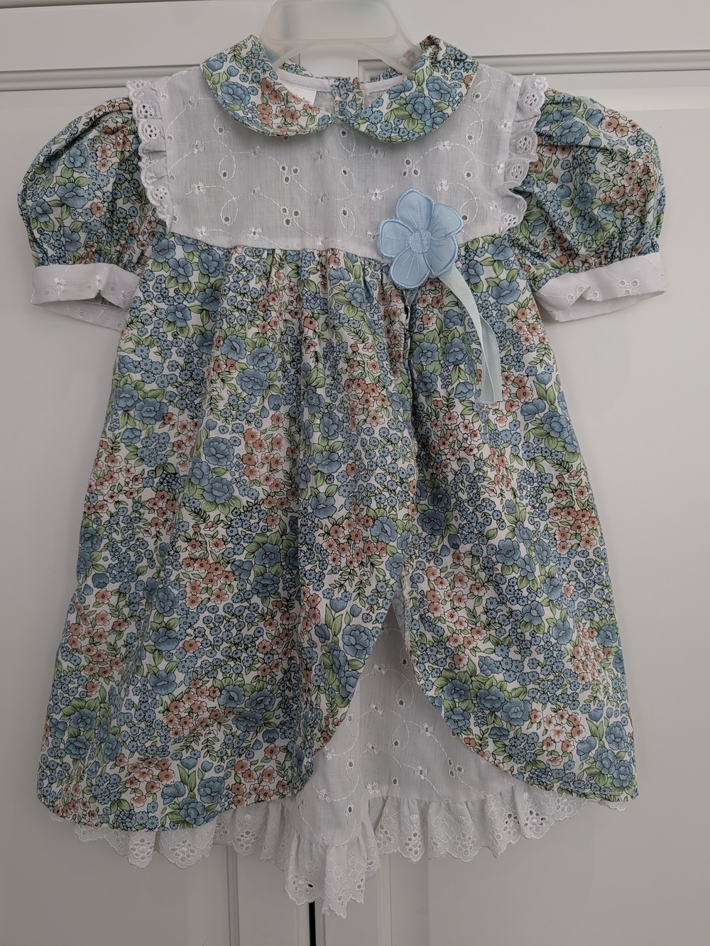 5/$35 Blue Floral Eyelet Dress – 3-4Y